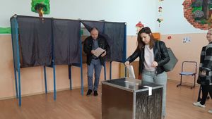 BREAKING Proiect de lege: UDMR vrea să schimbe calendarul de alegere a președintelui, astfel încât să se poată suprapune pe alegerile locale