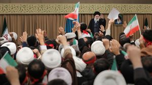 Ali Khamenei: cine este clericul șiit reacționar care conduce Iranul cu o mână de fier de aproape patru decenii, acum confruntat cu proteste de mare amploare