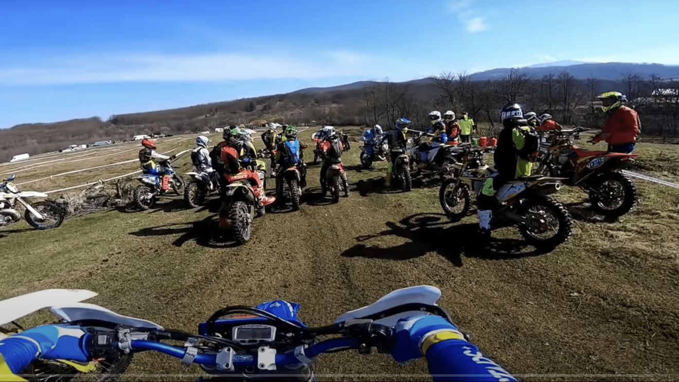 Începe prima etapă a Campionatului naţional de endurocross al României, la Tulcea