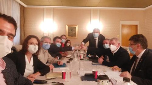 SURSE Miniștrii vehiculați pentru Guvernul Cîțu: Stelian Ion la Justiție, Voiculescu la Sănătate, Barna sau Ghinea la Fonduri Europene, Cseke Attila la Ministerul Dezvoltării/ Nicolae Ciucă și Bogdan Aurescu, aproape siguri și în viitorul Executiv