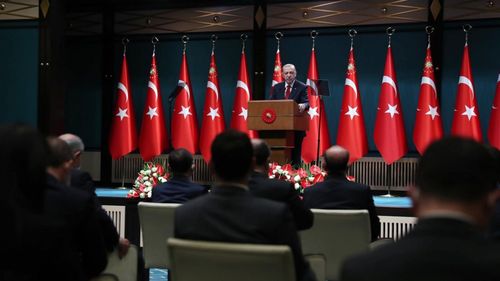 Președintele Turciei se întâlnește cu Jens Stoltenberg pentru a discuta ratificarea aderării Suediei şi Finlandei la NATO/ Erdogan ameninţă că va bloca primirea celor două țări, pe care le acuză de protejarea ”teroriștilor”