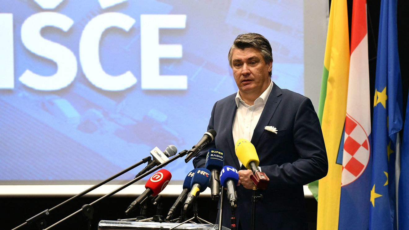 Justiţia din Croaţia îi interzice preşedintelui Milanovic să candideze în alegerile parlamentare