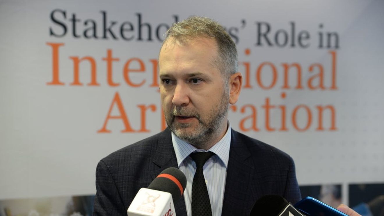 Ștefan Deaconu, posibilă propunere la CCR din partea președinției / A făcut parte din echipa de juriști care a reprezentat cu succes statul român în procesul cu Roșia Montană / Care este strategia PSD pentru a-și păstra majoritatea la CCR - surse