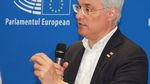 Dragoș Pîslaru: „Reiterez susținerea mea totală pentru Ilie Bolojan și mandatul său ferm de a moderniza țara, de a opri risipa și de a elimina sinecurile sau privilegiile specialilor”