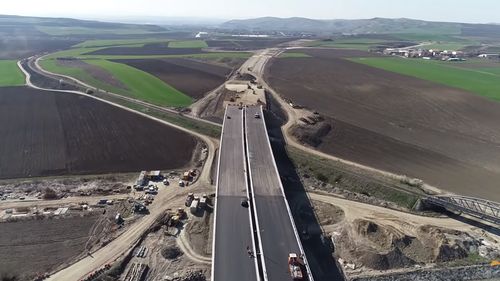 CNAIR a decis să construiască în regie proprie nodul de la Chețani de pe Autostrada Transilvania. Ar trebui să fie gata în două luni