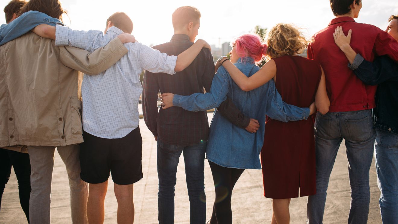 Eurostat: România, pe primul loc în UE la încrederea în ceilalți. Tinerii români au cel mai mare nivel de încredere din Europa