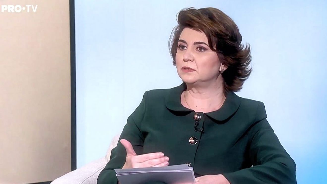 Monica Anisie: Programa va fi adaptată pentru învățarea online și vom anunța cum se va face evaluarea online / În privința olimpiadelor școlare, Ministerul analizează dacă se vor desfășura digital sau dacă se vor anula