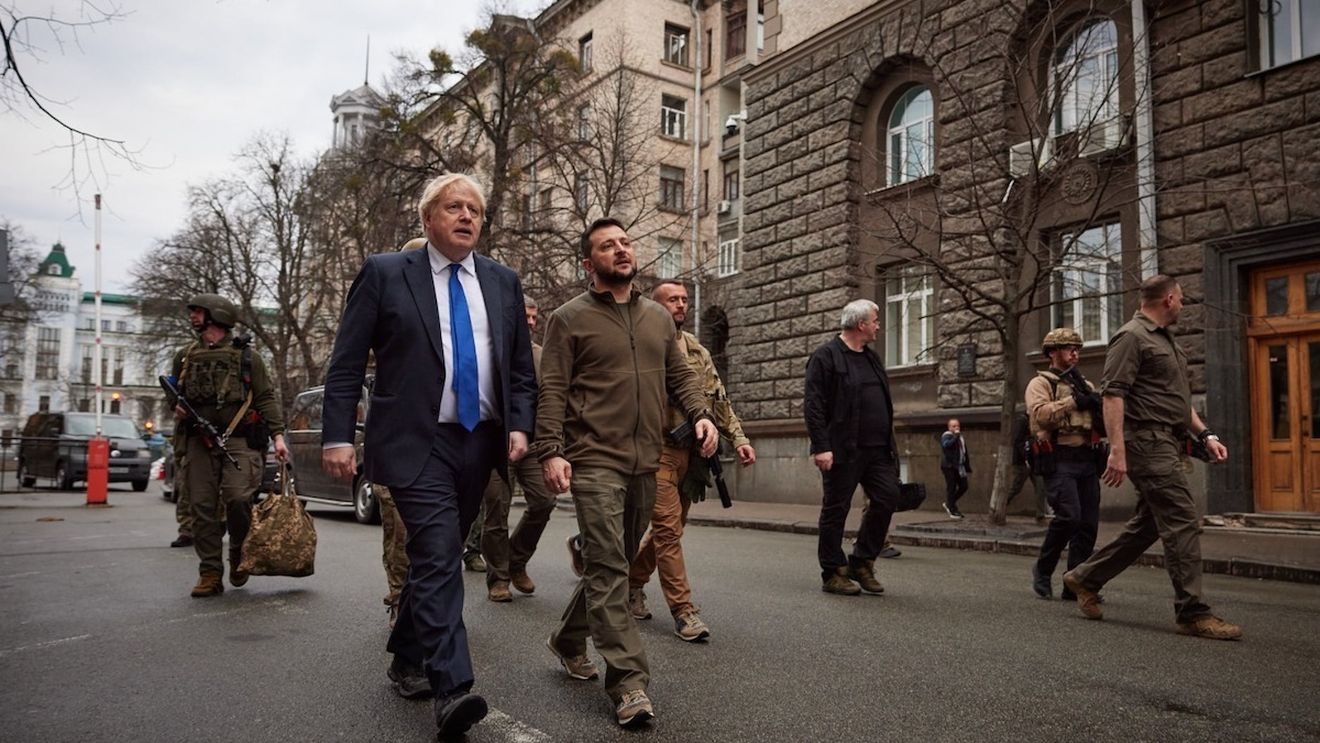 Londra anunță măsuri de sprijin pentru reconstrucția Ucrainei: "Redresarea Ucrainei după războiul de agresiune al Rusiei va fi un simbol al puterii democraţiei asupra autocraţiei"