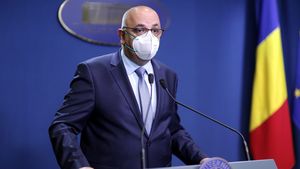 Arafat: La acest moment, nu se discută în România despre obligativitatea vaccinării sau lockdown pentru nevaccinați. Măsuri mai dure sunt implementate de țările în care cresc cazurile de COVID