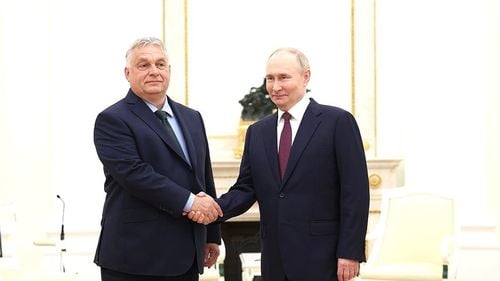 Trădarea Ungariei / Putin către Orban, primit la Kremlin: ”Înțeleg că ați venit aici nu doar ca partener al nostru, ci și ca reprezentant al președinției dumneavoastră a UE"
