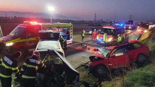 Foto: Accident grav pe DN1, în județul Alba. O persoană a murit și alte două sunt rănite