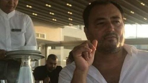 Mirel Palada, fost purtător de cuvânt al Guvernului, trimis în judecată pentru refuz de prelevare de probe biologice în vederea stabilirii alcoolemiei. Din 2021 are o condamnare definitivă pentru lovire/ Reacția lui Palada, un șir de insulte la adresa reporterului G4Media