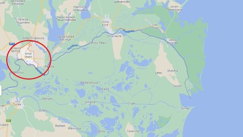 Nou atac cu drone al rușilor în portul dunărean Ismail: Mai multe clădiri, inclusiv depozite, au fost lovite, utilaje agricole și echipamente industriale avariate
