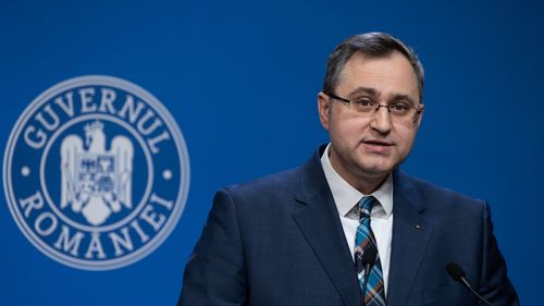 Mihai Constantin, după prima şedinţă a Guvernului interimar: Executivul continuă activitatea în limitele stabilite de Constituţie