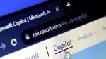 Microsoft are probleme în a convinge companiile să adopte pe scară largă Copilot, asistentul său AI / Beneficiile neclare şi costurile mari, printre obstacole