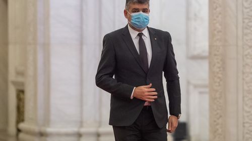 Ciolacu: Avem datoria ca astăzi să onorăm contribuția celor care țin pe umerii lor această națiune. Să nu uităm că România este în primul rând a lor, nu doar a celor privilegiați din vârf