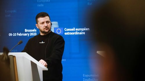 Ministrul bulgar al Apărării "regretă" scurgerea de informații privind o vizită a lui Zelenski la Sofia