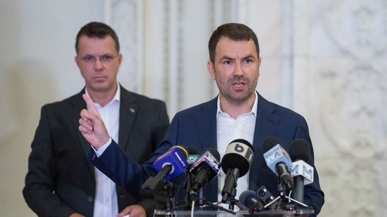 USR şi PMP, comunicat de presă comun: Disperarea PNL sub conducerea tandemului Ciucă - Bode atinge cote maxime. În veritabil stil mafiot peneliştii îşi ocupă timpul cu şantajarea primarilor USR şi PMP în loc să guverneze în interesul întregii ţări