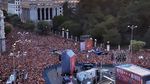 VIDEO: Isterie pe străzile Madridului: fanii au sărbătorit alături de echipă titlul mondial cucerit de Spania