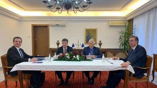 După 12 ore de discuții, Serbia și Kosovo au ajuns la un acord pentru punerea în aplicare a acordului de normalizare a relațiilor susținut de UE