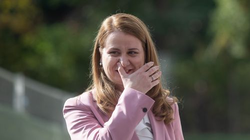 Ligia Deca a scos 40 de șefi din Minister la o întâlnire informală, la un restaurant de lângă instituție. Ministrul educației: Am considerat că întărește coeziunea grupului