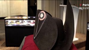 Bijuterii de milioane de euro şi o broşă care i-a aparţinut lui Napoleon, scoase la licitaţie la Geneva