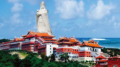 Un nou focar Covid în estul Chinei. Autoritățile trec la măsuri drastice și spun că vaccinarea nu este suficientă pentru a combate răspândirea virusului