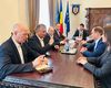 Cum a aflat primarul pro-rus al Chișinăului, care este interzis în România, că Adrian Veștea va fi nominalizat premier: legături de colaborare cu Consiliul Județean Brașov