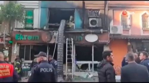 VIDEO Şapte morţi, printre care trei copii, şi cinci răniţi într-o explozie produsă într-un restaurant din Turcia. O persoană a fost reţinută