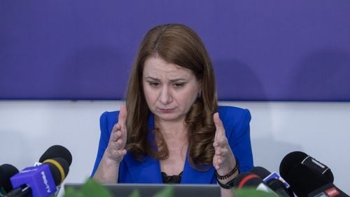 Ministrul Educației anunță evaluare digitalizată pentru toate lucrările celei de-a doua sesiuni a examenului de bacalaureat / Ce presupune măsura