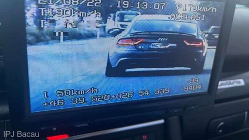 Șofer băcăuan, prins conducând cu 190 km/oră după ce a fost depistat în aceeaşi zi conducând cu 114 km/oră în localitate