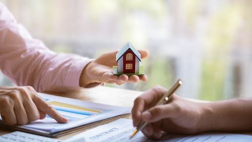 Analiză: Modificări fiscale majore pentru persoanele fizice care obțin venituri din chirii