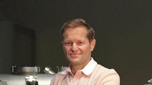 Ferenc Krausz, laureatul maghiar al Premiului Nobel pentru Fizică, își donează banii pentru victimele din Ucraina