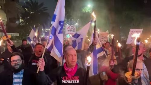 Israel: Ministrul Apărării cere să fie stopată reforma în Justiție, în timp ce protestele israelienilor continuă
