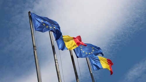 Europarlamentarul REPER Alin Mituța a sesizat Comisia Europeană în legătură cu limitarea atribuțiilor Curții de Conturi, "care afectează verificarea cheltuirii banilor publici, inclusiv a fondurilor europene"