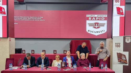 Rapid a lansat cartea „Rapid 100”, un volum apărut cu câteva zile înaintea celebrării centenarului clubului