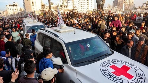 Israelul și Hamas confirmă că toți ostaticii vii din faza întâi a acordului de încetare a focului vor fi eliberați sâmbătă