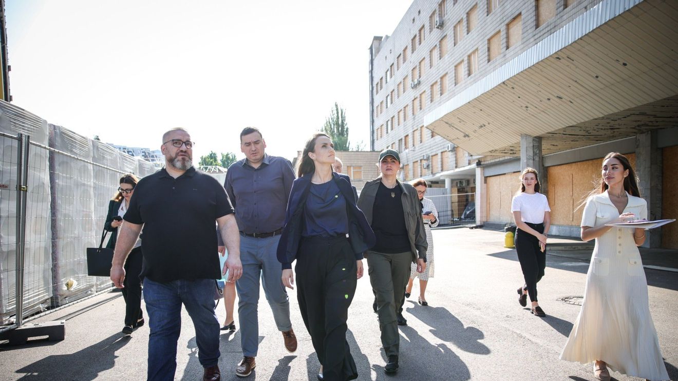 Ministra Oana Țoiu, vizită la Kiev: „România va rămâne în continuare alături de Ucraina, pentru că victoriile lor sunt și victoriile noastre”