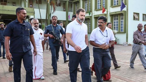 Un tribunal din India l-a condamnat pe liderul opoziției, Rahul Gandhi, la doi ani de închisoare pentru un comentariu defăimător la adresa premierului Narendra Modi / Sentința nu e definitivă