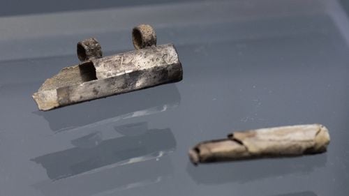 O amuletă de argint descoperită în Germania ar putea rescrie istoria creștinismului în Europa