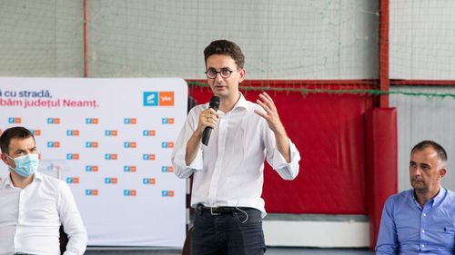 Bulai (USR-PLUS): „Noaptea ca hoţii” e deja demodat. „Ziua în amiaza mare” e la modă acum / PNL trebuie să înceteze să se comporte ca un adolescent rebel / Avem o ţară de guvernat împreună