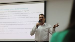 EXCLUSIV INTERVIU Două modele ChatGPT, dezvoltate pentru profesori / Alexandru Dan: Facem cursuri cu profesorii pentru a ajuta elevii / Există unelte care nu au fost adoptate din cauza costurilor