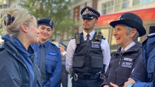 Șefa Poliției Metropolitane a Londrei (Met), Cressida Dick, a demisionat ca urmare a scandalurilor de misoginism, sexism și rasism în cadrul celei mai mari forțe de poliție din Regatul Unit