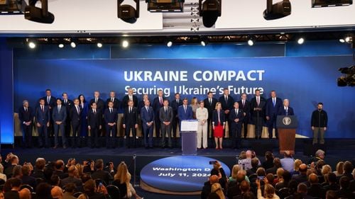 Reuniune extraordinară a Consiliului Ucraina-NATO, după atacul cu rachetă balistică al Rusiei asupra orașului Dnipro