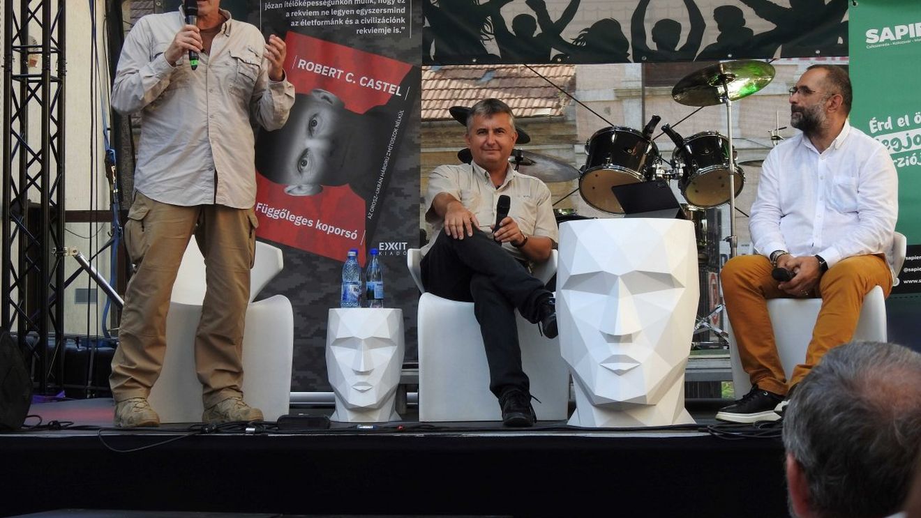Narative pro-rusești promovate la Cluj de analiști maghiari: Conflictul din interiorul Ucrainei nu a fost declanșat de ruși. Ei doar l-au exploatat în scopuri proprii