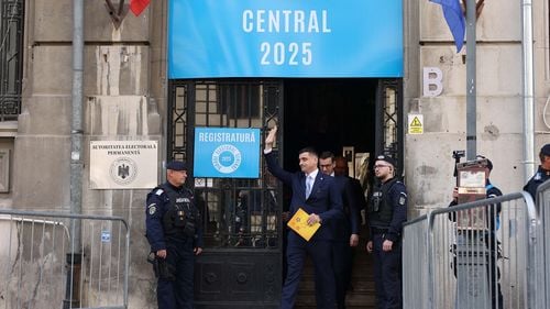 Contestație împotriva candidaturii lui George Simion, depusă la CCR / Curtea Constituțională ia decizia până duminică la ora 16.30