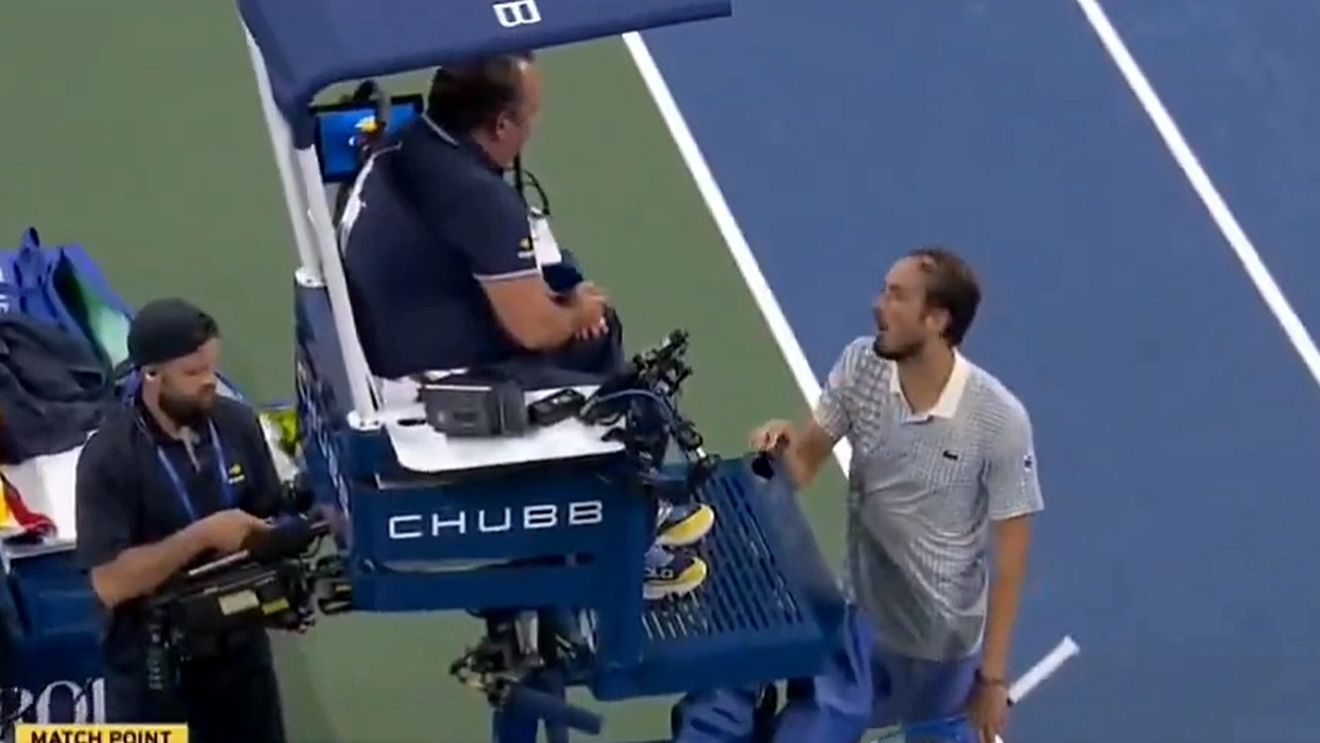 VIDEO Scandal la US Open: Medvedev a incitat publicul, iar un fotograf a rămas fără acreditare