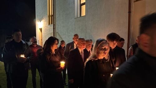 Preşedintele interimar Ilie Bolojan, mesaj din Bihor: Hristos a Înviat! Dumnezeu să aibă în pază ţara noastră şi pe toţi românii de pretutindeni!