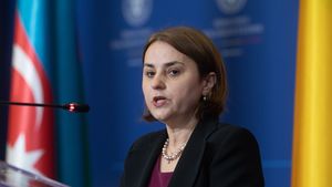 Luminiţa Odobescu: România sprijină ferm obţinerea unui acord politic pentru deschiderea negocierilor de aderare la UE atât cu Ucraina, cât şi cu Republica Moldova,