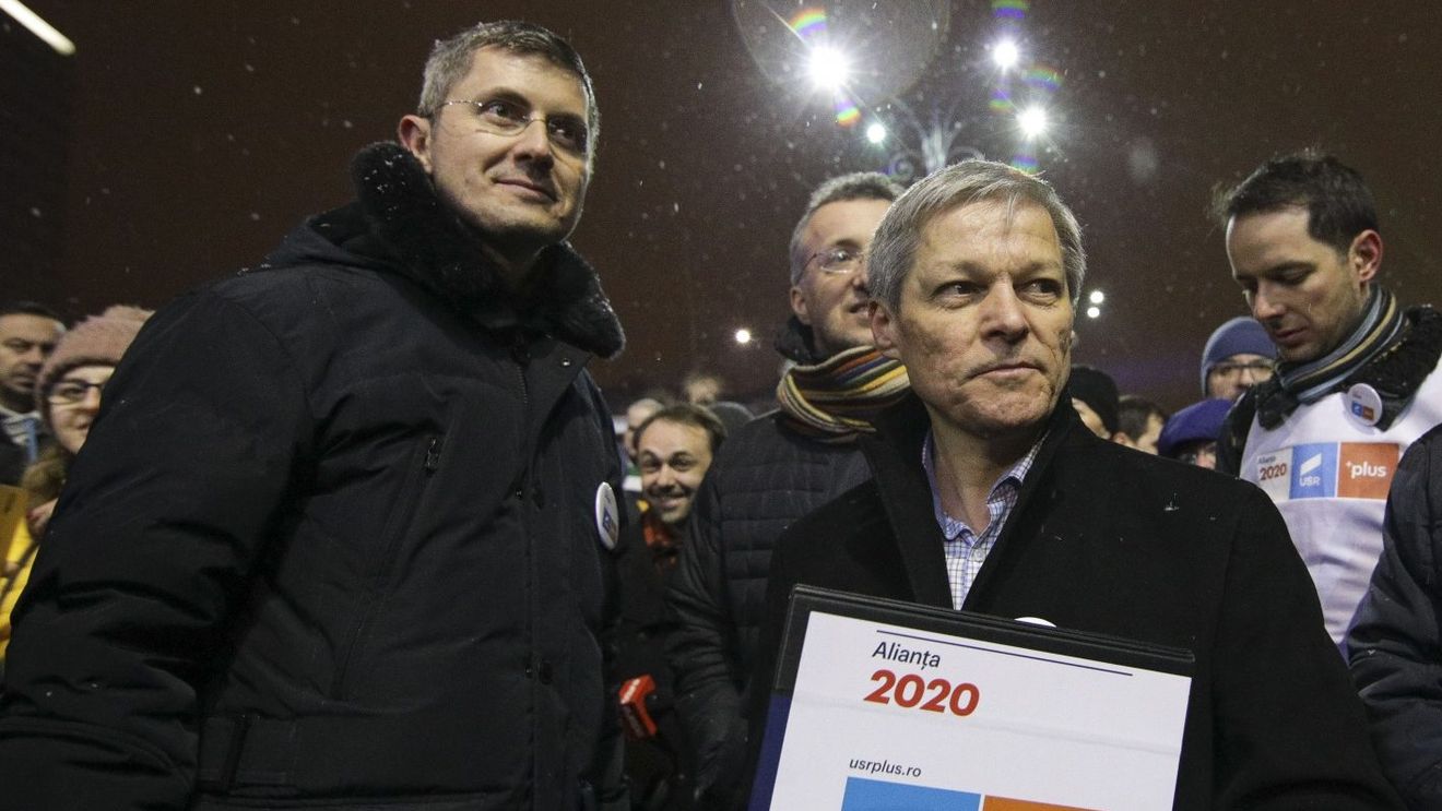 UPDATE Un grup de aleși USR PLUS, scrisoare de susținere a programului propus de Dacian Cioloș: ”Riscăm să sfârșim în irelevanță”/ În scrisoare este folosit numele vechi al partidului, USR PLUS, în loc de USR
